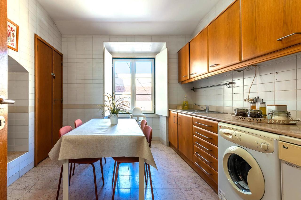 Localtraveling Chiado Trindade Apartment Lisbon